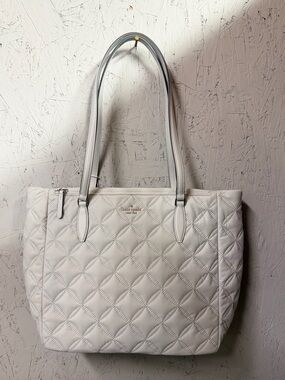 kate spade Quilted Diamond Tote in Light Gray